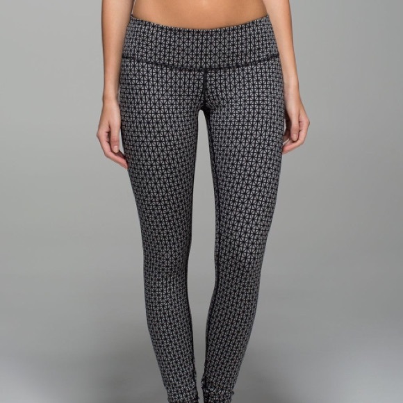 lululemon athletica Pants - Lululemon Tri Geo Wunder Under